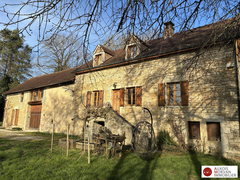 Maison ancienne - 259 m² - 6 pièces