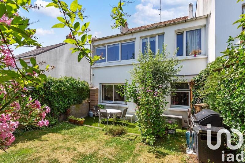 Maison - 141 m² - 7 pièces