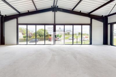 Local commercial - 110 m²