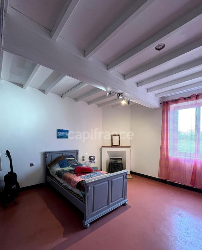 Propriété - 220 m² - 7 pièces