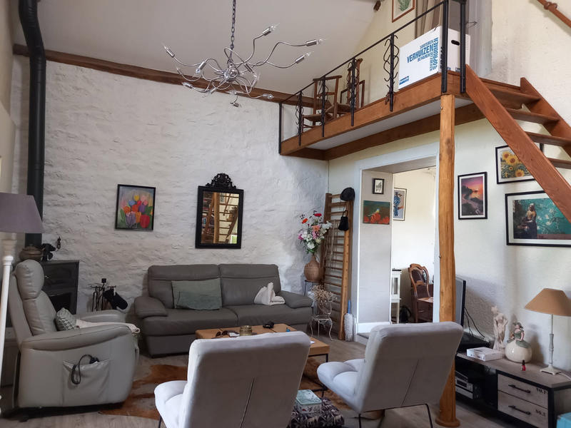 Maison - 90 m² - 5 pièces