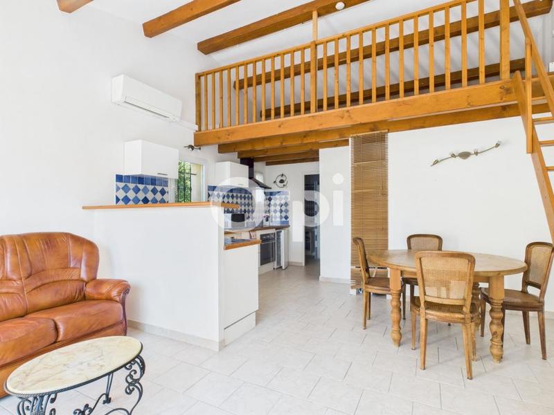 Maison - 336 m² - 11 pièces