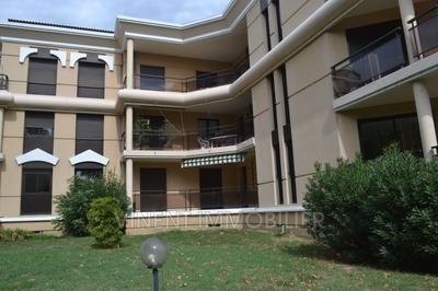 Appartement - 92 m² - 3 pièces