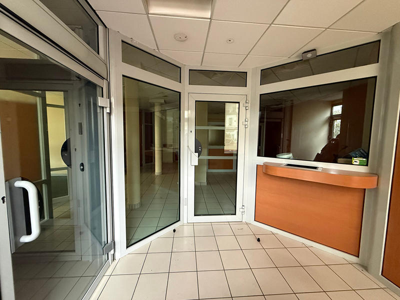 Immeuble - 250 m² - 11 pièces