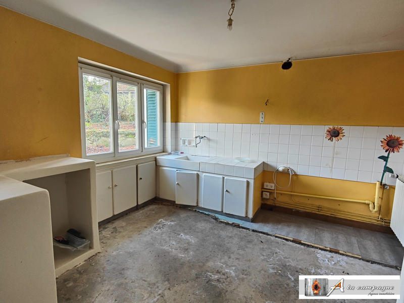 Maison ancienne - 142 m² - 7 pièces