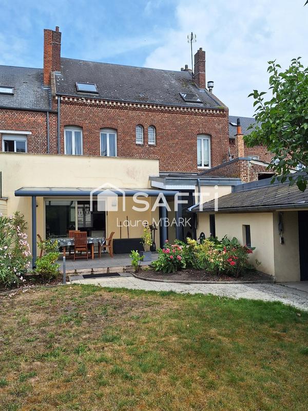 Maison - 174 m² - 8 pièces