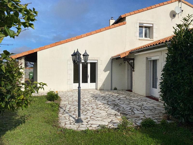 Maison - 137 m² - 5 pièces