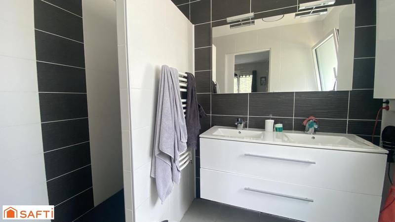 Maison - 131 m² - 6 pièces