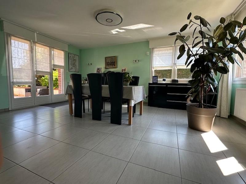 Propriété - 215 m² - 7 pièces