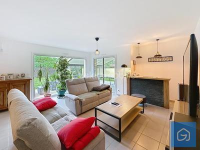 Maison - 117 m² - 6 pièces