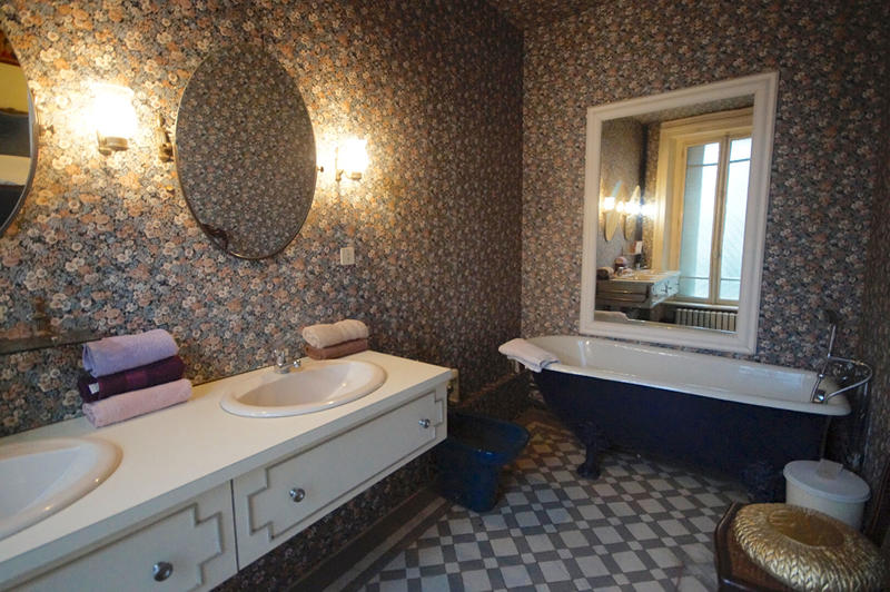 Maison de ville - 232 m² - 9 pièces