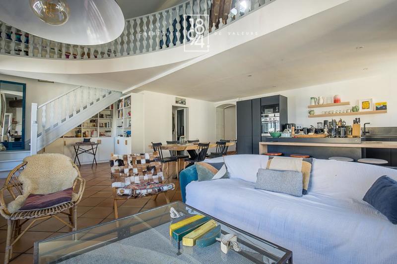 Appartement - 130 m² - 4 pièces