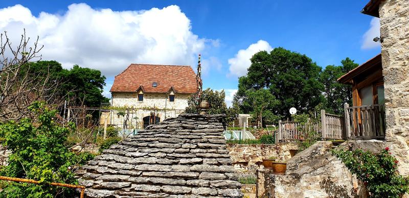 Mas - 330 m² - 10 pièces