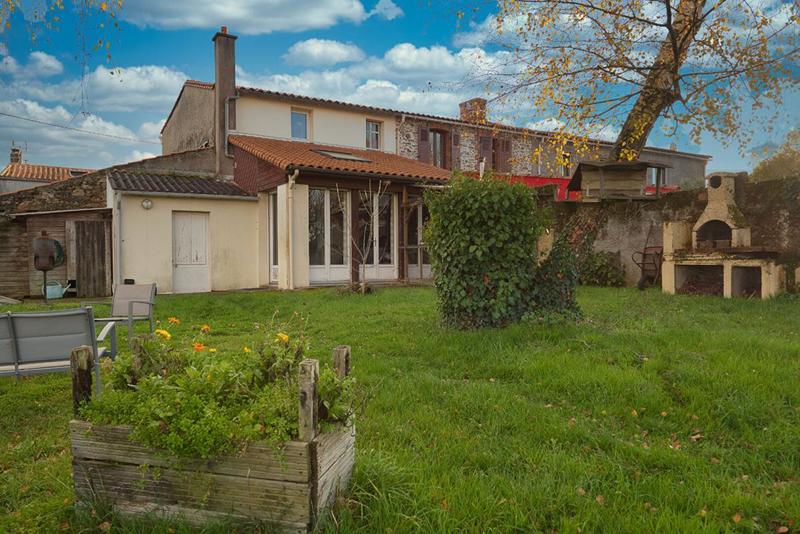 Maison - 76 m² - 4 pièces