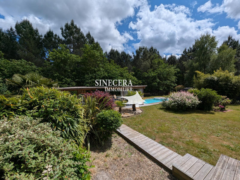 Maison - 140 m² - 6 pièces