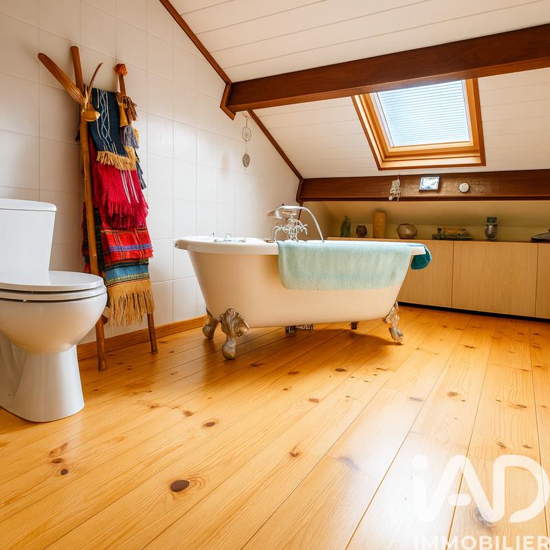 Maison - 97 m² - 4 pièces