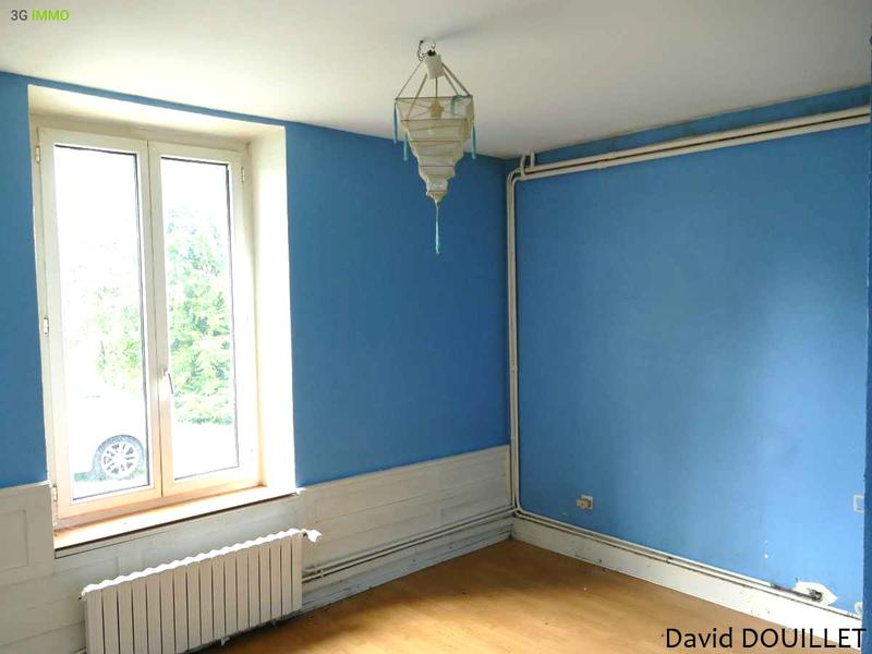 Maison - 225 m² - 9 pièces