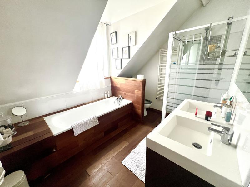 Maison - 115 m² - 4 pièces