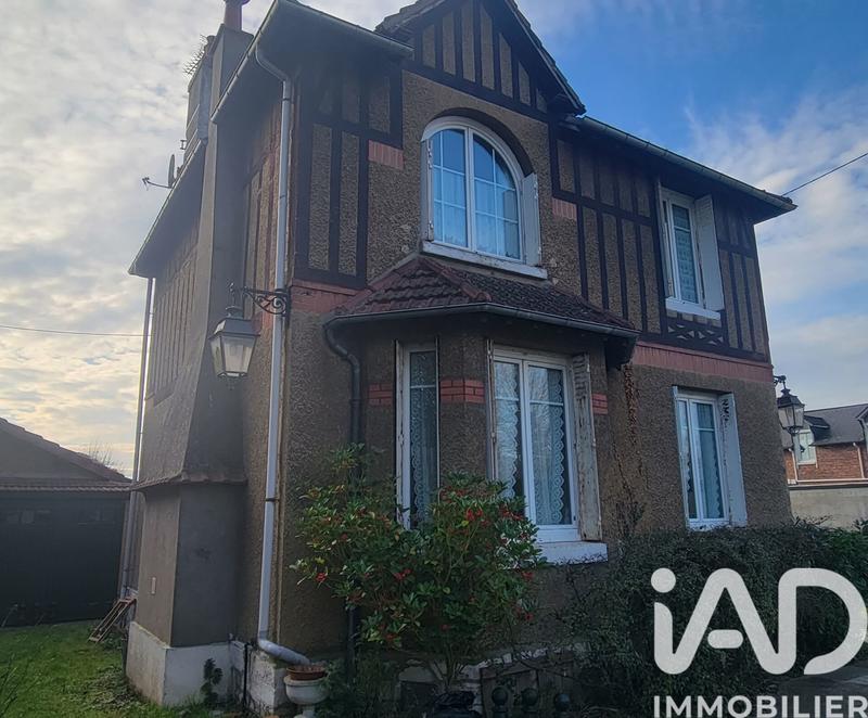 Maison - 87 m² - 5 pièces