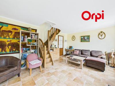 Maison - 80 m² - 6 pièces