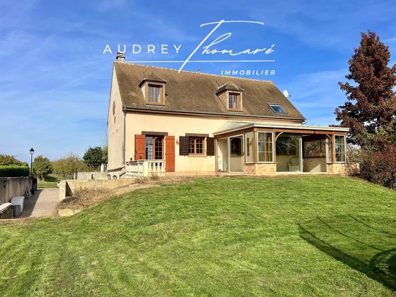 Villa - 171 m² - 7 pièces