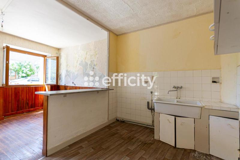 Maison - 65 m² - 4 pièces