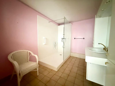 Maison - 200 m² - 5 pièces