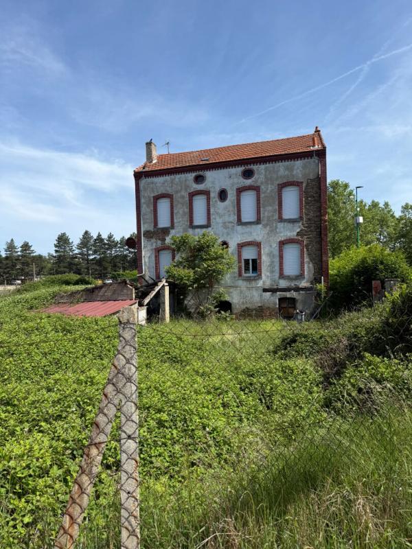 Maison - 160 m² - 10 pièces