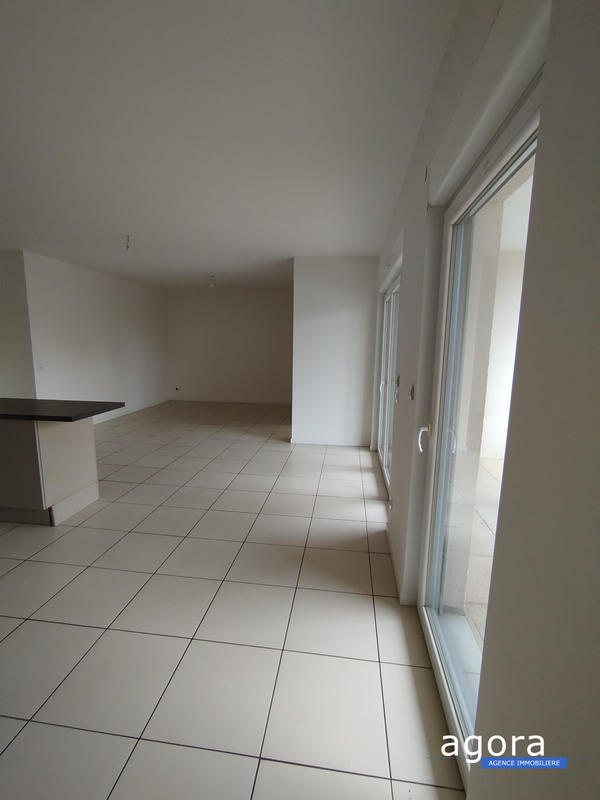 Appartement - 84 m² - 3 pièces