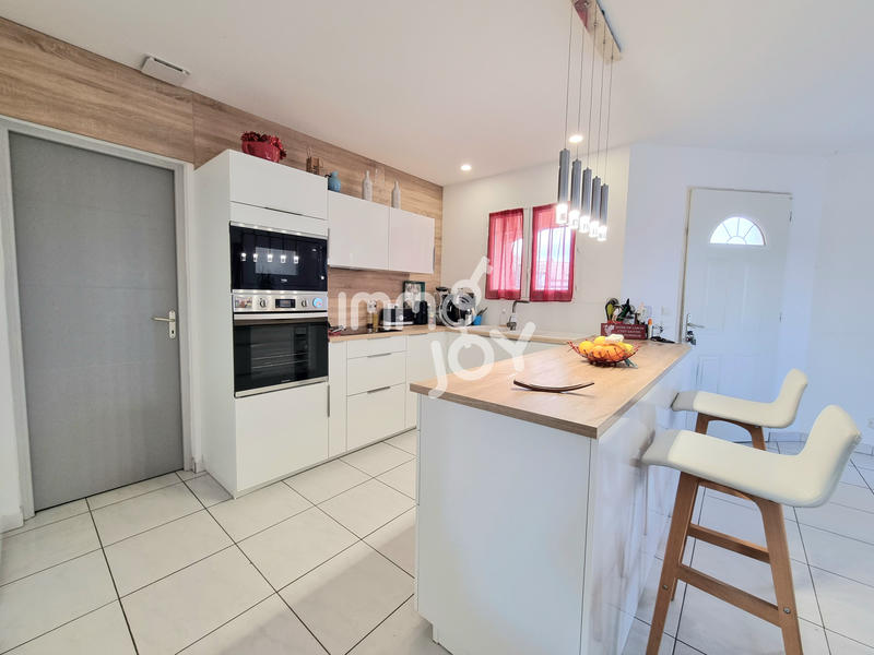 Maison - 82 m² - 3 pièces