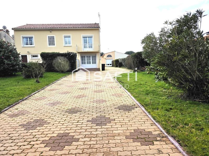 Maison de ville - 198 m² - 9 pièces