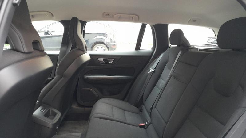 Volvo V60 II 2.0 B4 197 Geartronic 8 Momentum Business