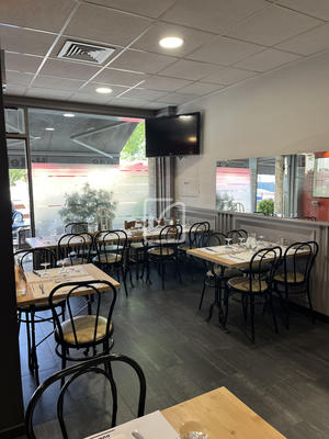 Local commercial - 799 m²