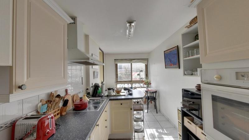 Appartement - 82 m² - 3 pièces