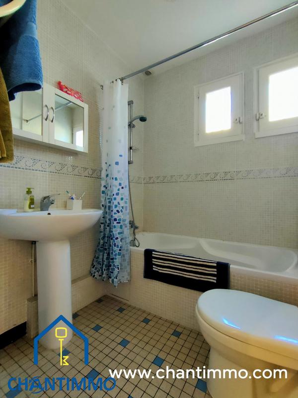 Maison - 88 m² - 5 pièces