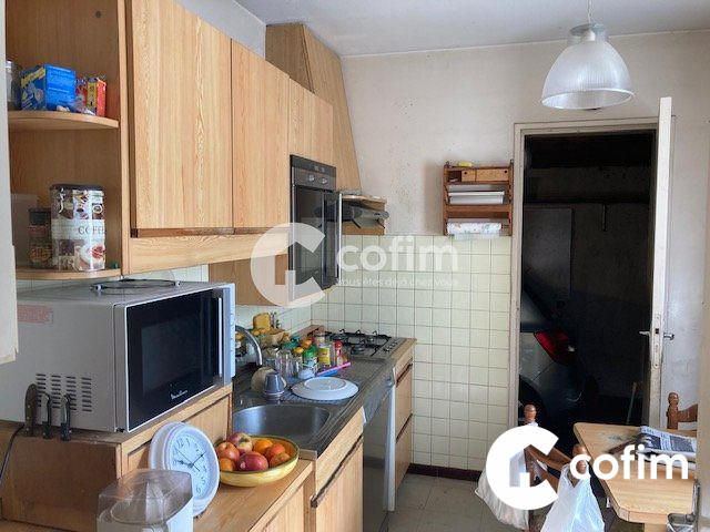 Maison - 104 m² - 6 pièces