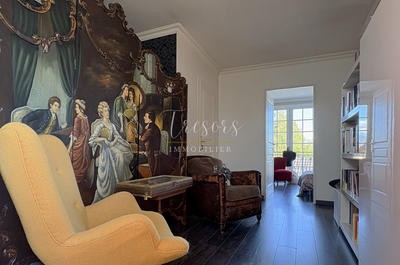 Maison - 269 m² - 8 pièces