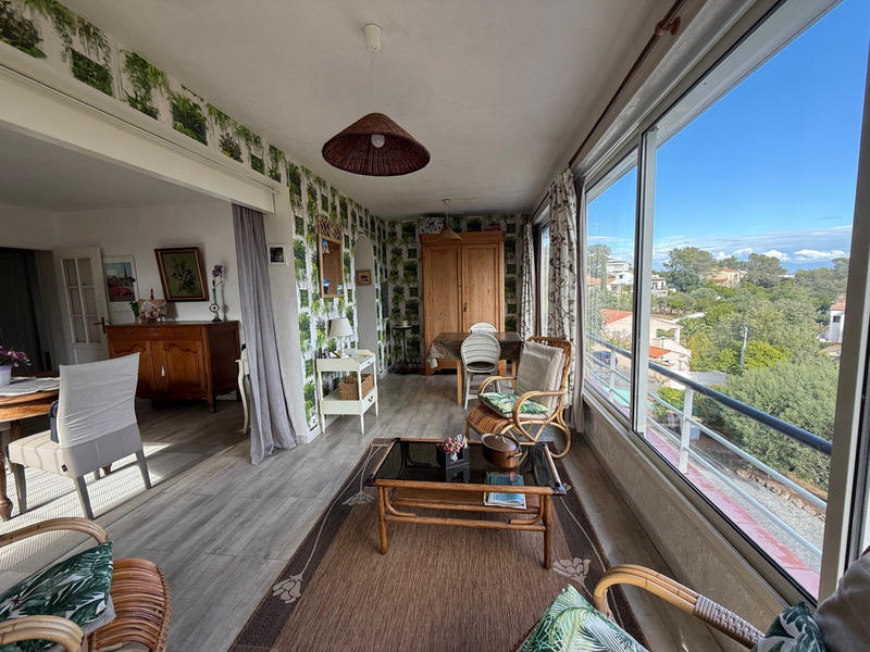 Appartement - 83 m² - 3 pièces