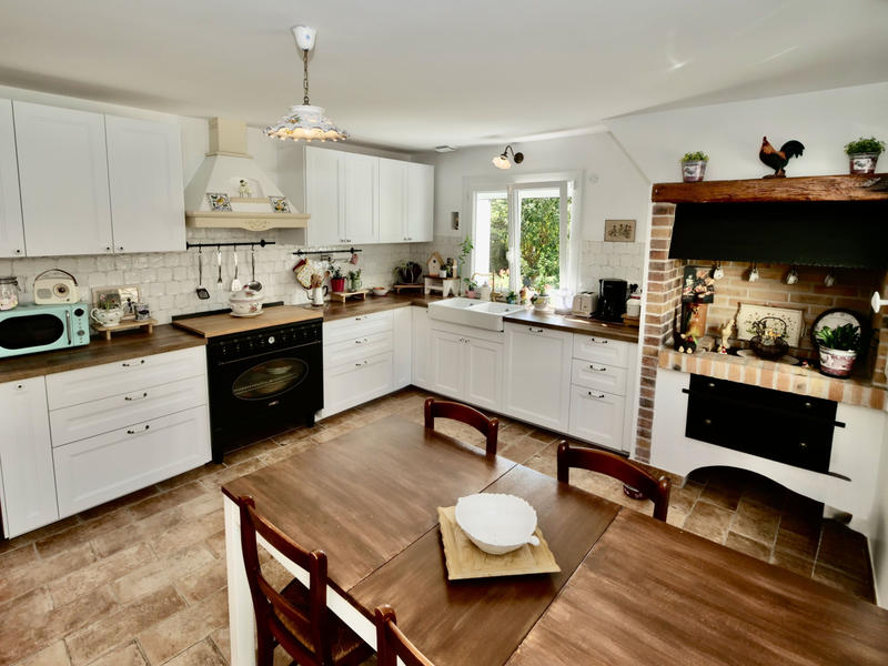 Maison - 145 m² - 6 pièces