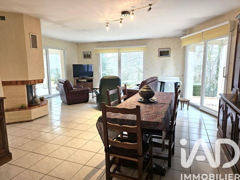 Maison - 123 m² - 5 pièces