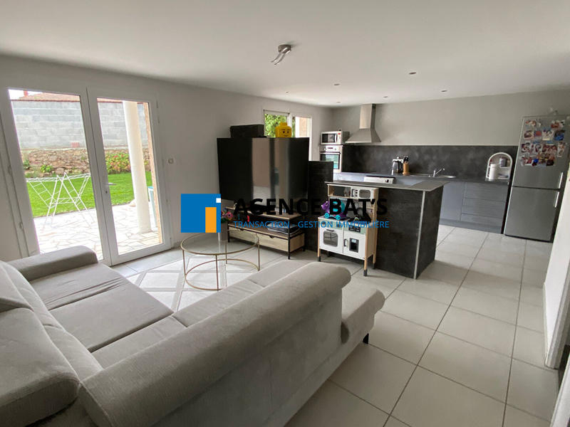 Maison - 235 m² - 6 pièces