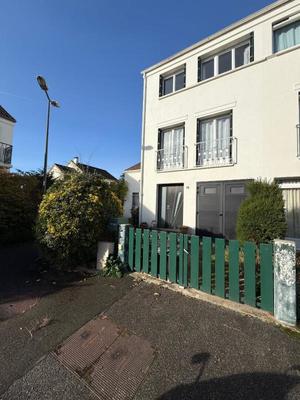 Maison - 130 m² - 7 pièces