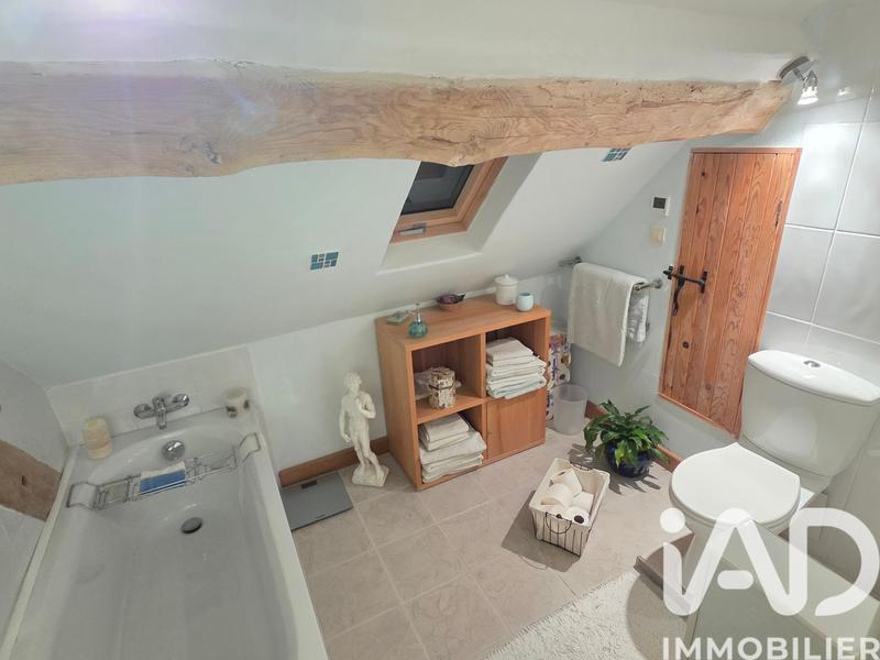 Maison - 96 m² - 5 pièces