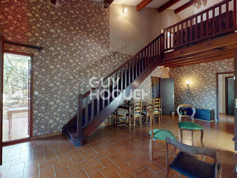 Maison - 150 m² - 6 pièces