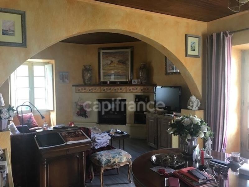 Maison - 164 m² - 7 pièces