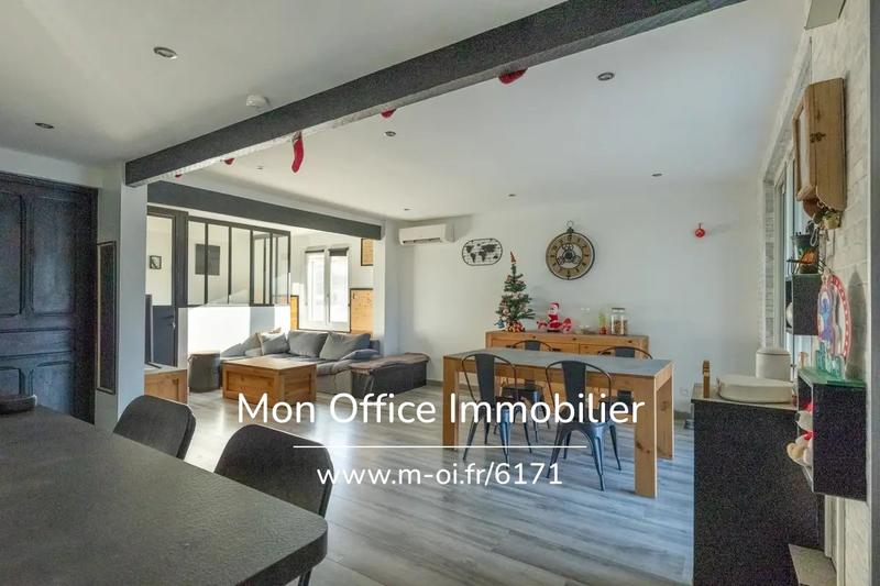 Maison - 82 m² - 5 pièces