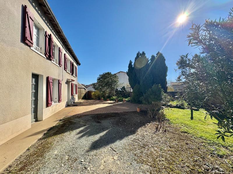 Maison - 138 m² - 5 pièces
