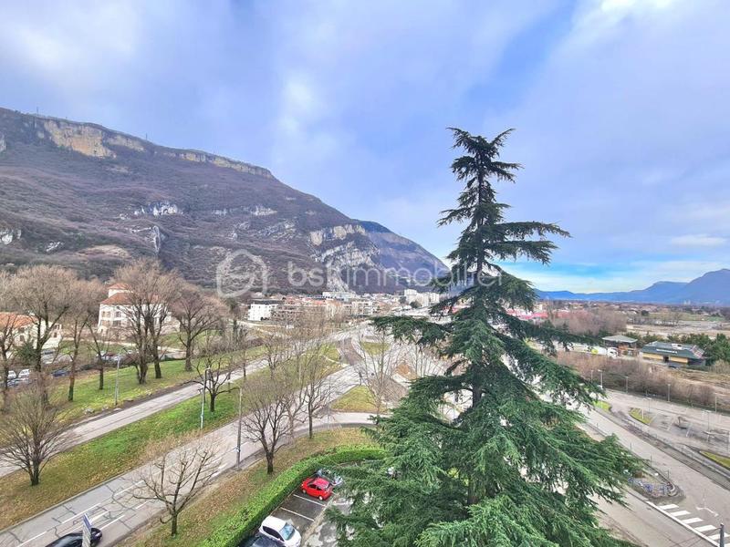 Appartement - 76 m² - 3 pièces