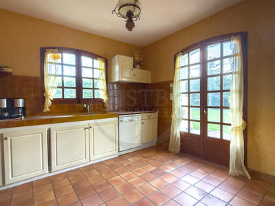 Maison - 146 m² - 6 pièces