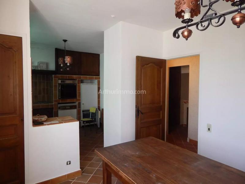 Maison - 225 m² - 7 pièces